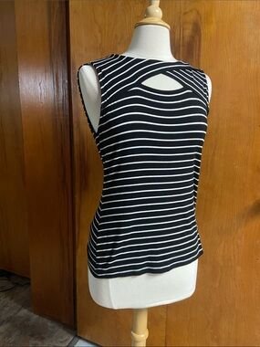 Vince Camuto Black & White Striped Sleeveless Cutout Tank MED
